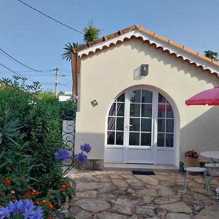 Studio Independant, Front De Mer Et Plage A 200M أنتيب المظهر الخارجي الصورة